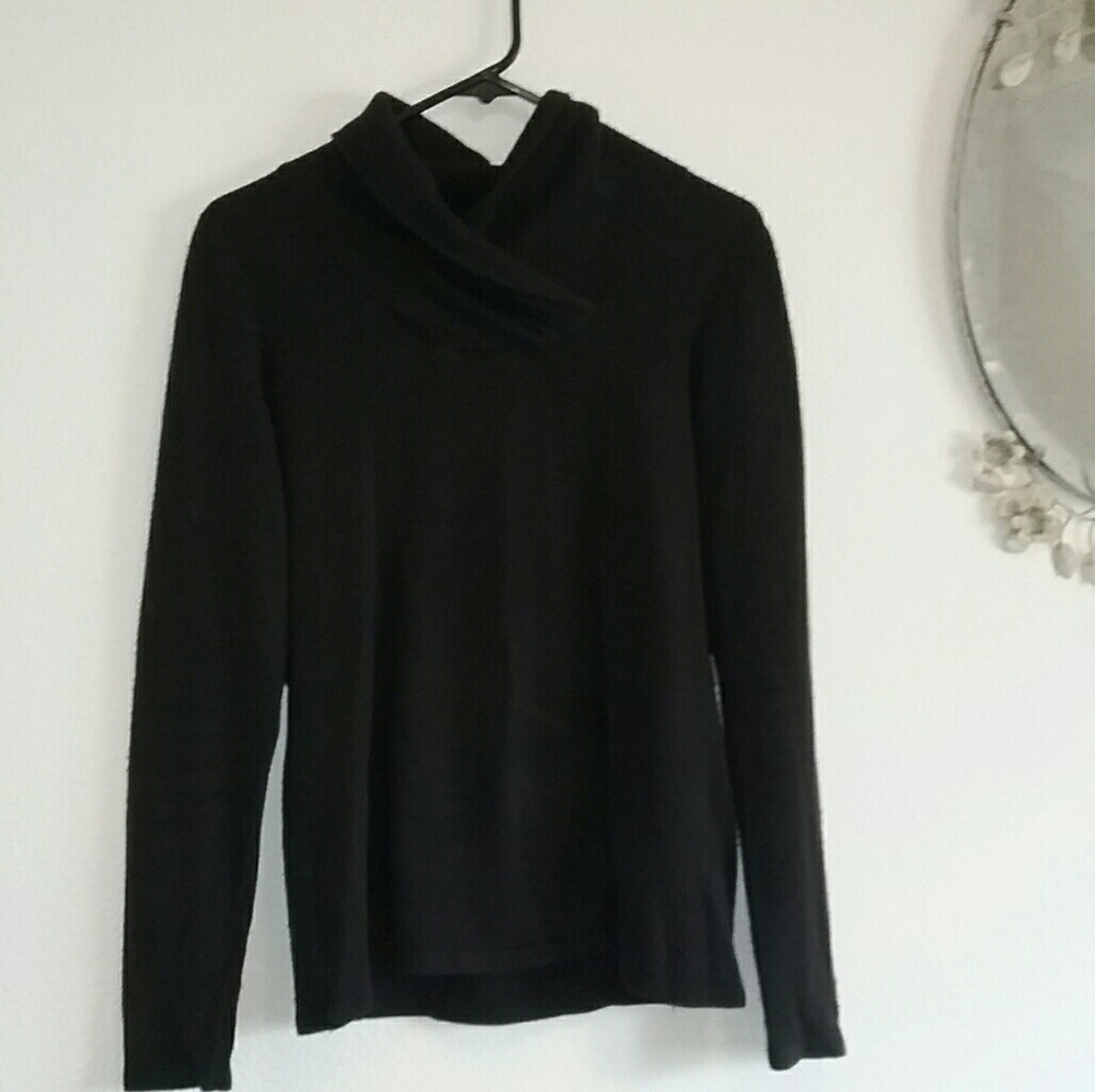 Nice black Sweater